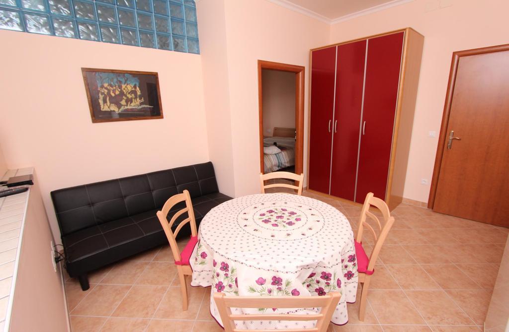 Apartments Casa Menis Rovinj Rum bild