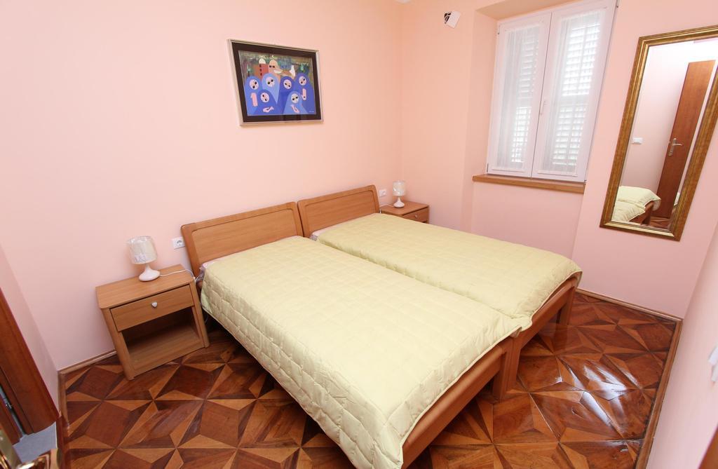 Apartments Casa Menis Rovinj Rum bild