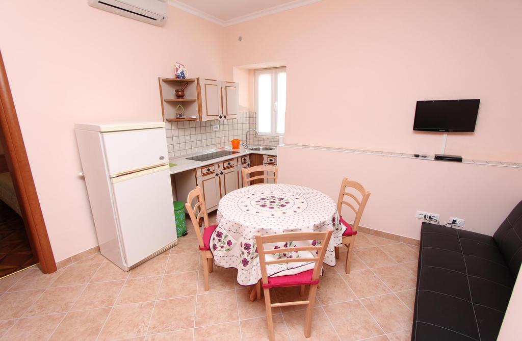 Apartments Casa Menis Rovinj Rum bild